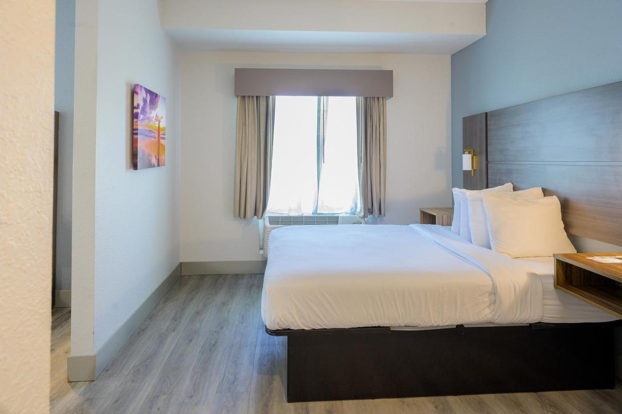 Hawthorn Extended Stay By Wyndham Panama City Beach Upper Grand Lagoon Buitenkant foto