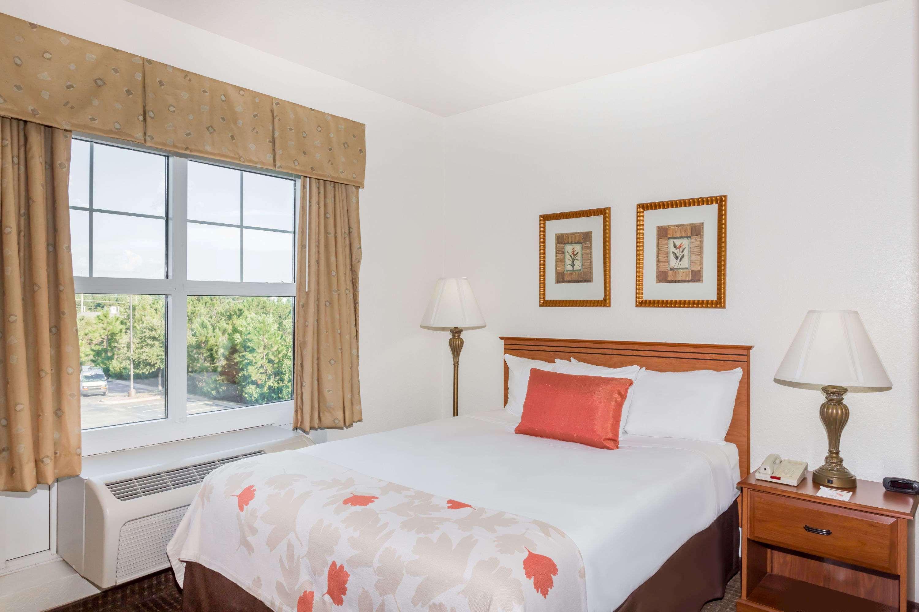 Hawthorn Extended Stay By Wyndham Panama City Beach Upper Grand Lagoon Buitenkant foto