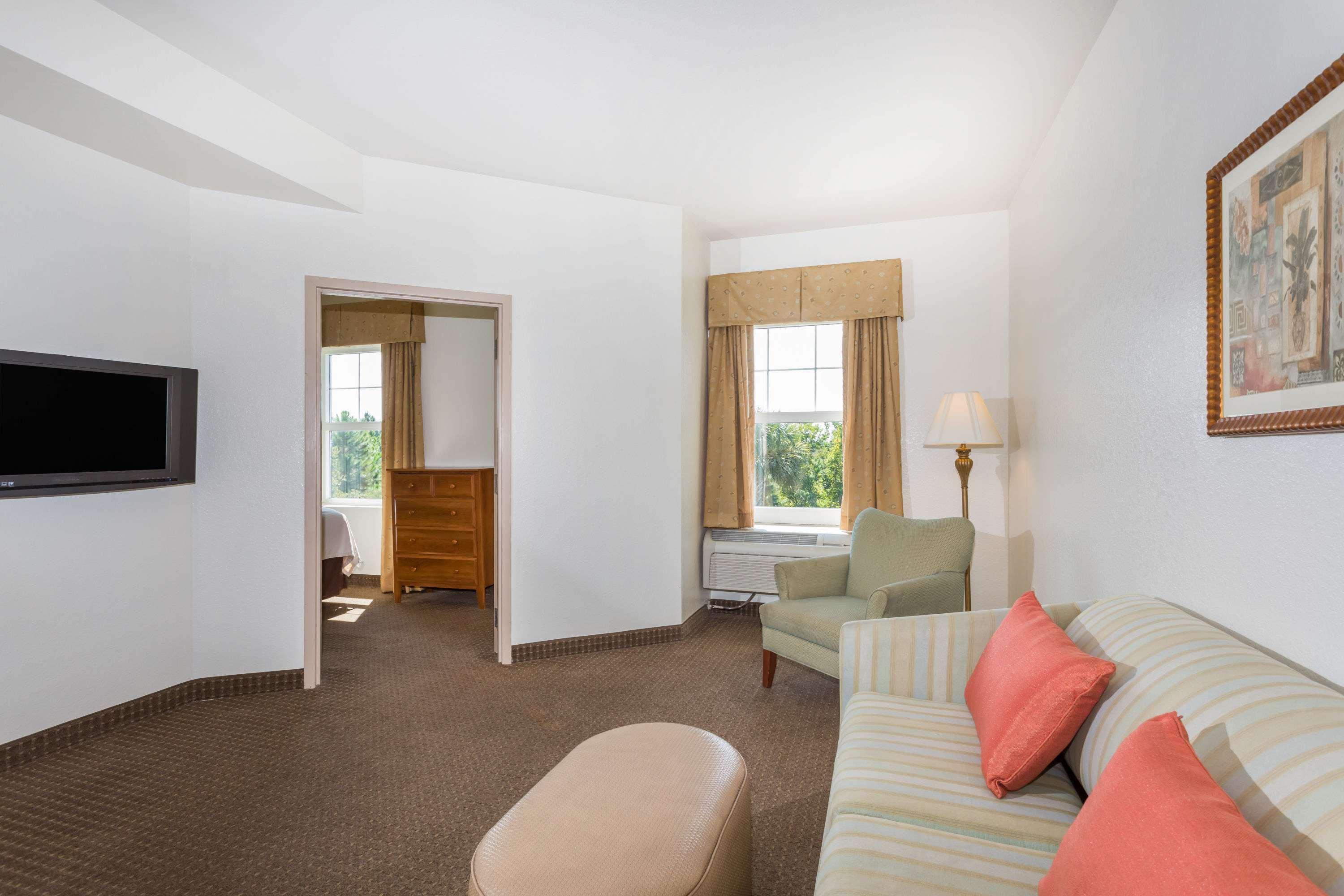 Hawthorn Extended Stay By Wyndham Panama City Beach Upper Grand Lagoon Buitenkant foto