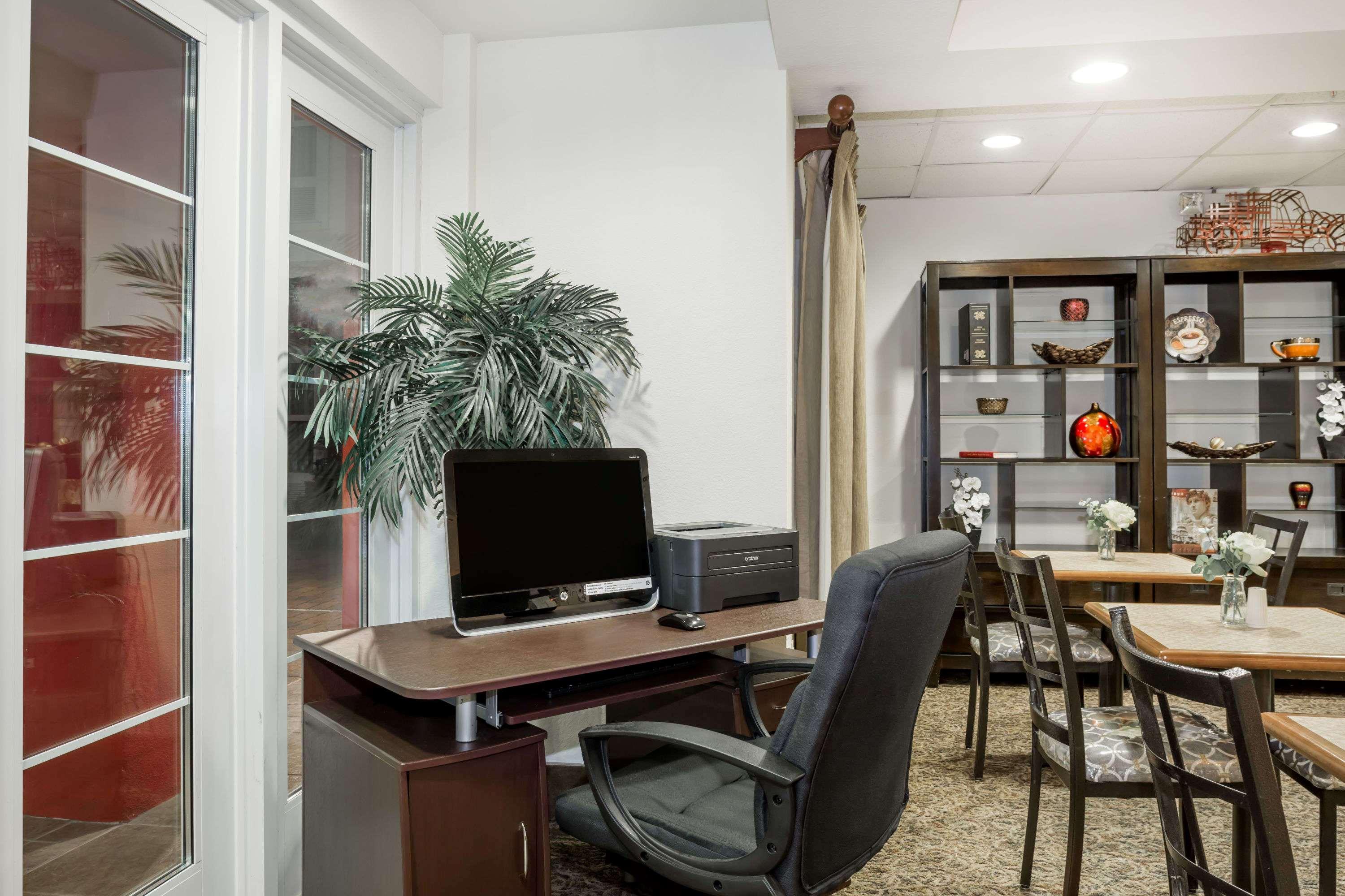 Hawthorn Extended Stay By Wyndham Panama City Beach Upper Grand Lagoon Buitenkant foto