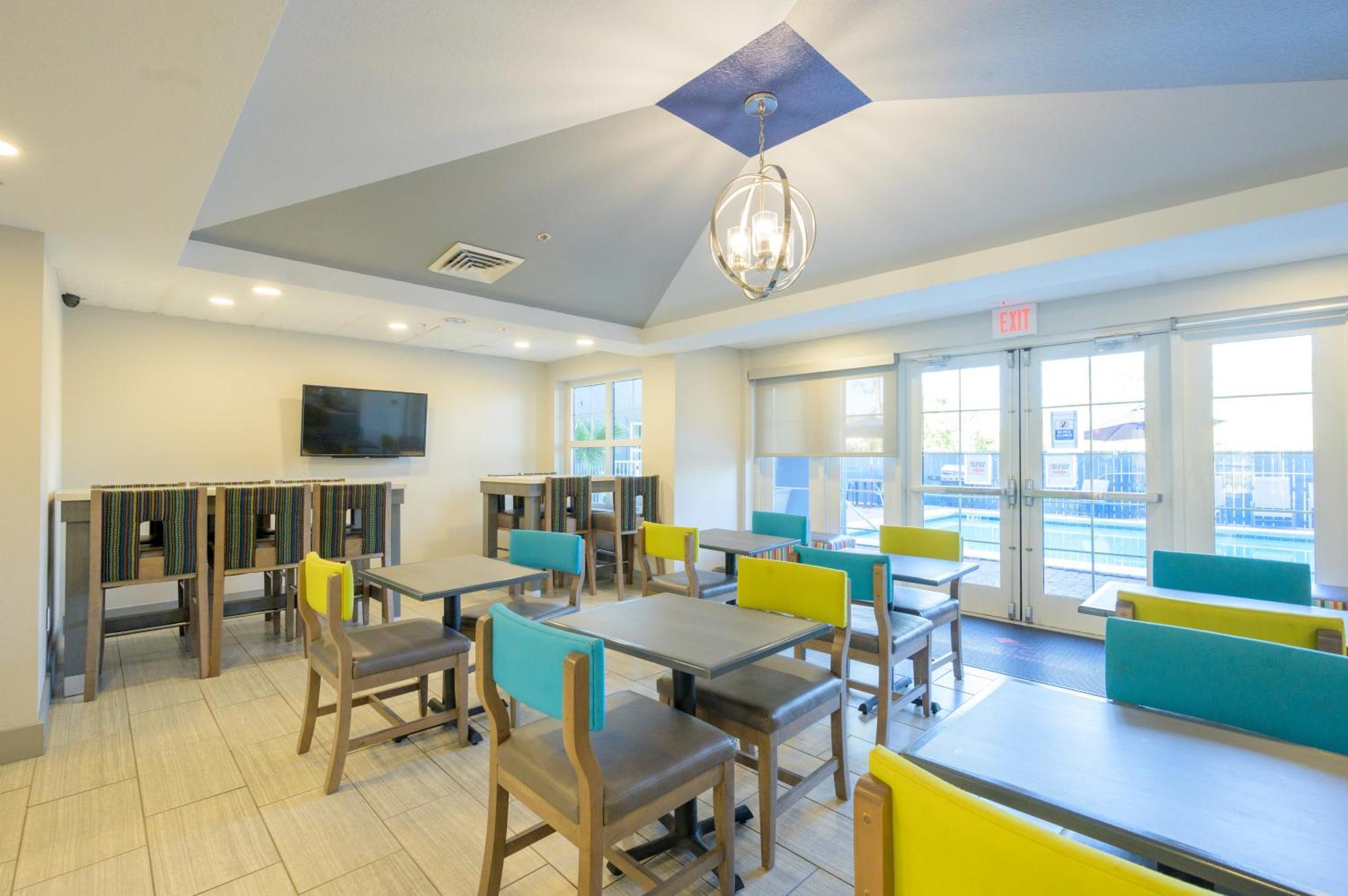 Hawthorn Extended Stay By Wyndham Panama City Beach Upper Grand Lagoon Buitenkant foto