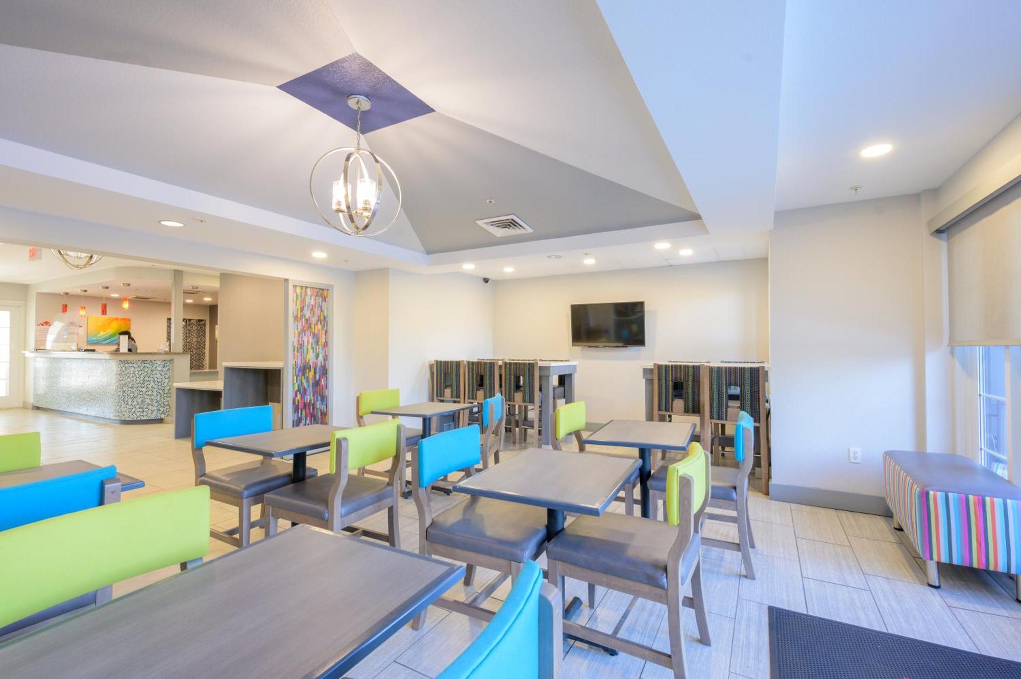 Hawthorn Extended Stay By Wyndham Panama City Beach Upper Grand Lagoon Buitenkant foto